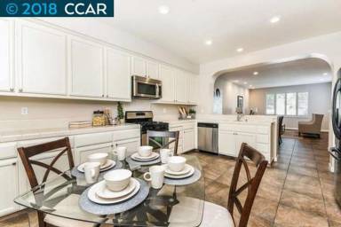 Main picture of 1309 Amaryllis Cir