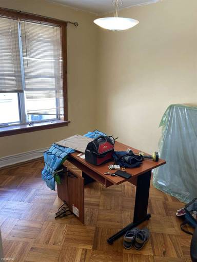 Main picture of 2071 68th St