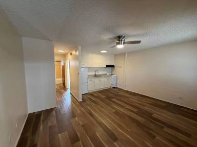 Main picture of 437 Pau St