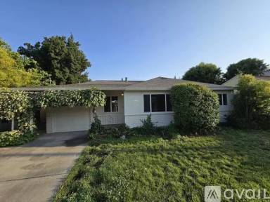 Main picture of 934 Juanita Dr