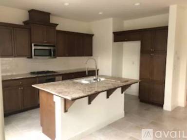 Main picture of 4219 Heritage Ave