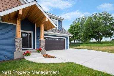 Main picture of 2280 Dempster Dr