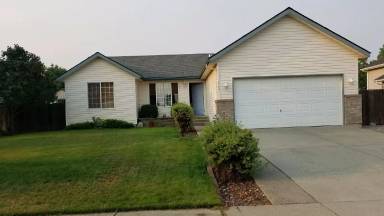 Main picture of 520 E Tiger Ave