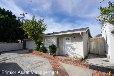 Main picture of 240 E McKinley Ave