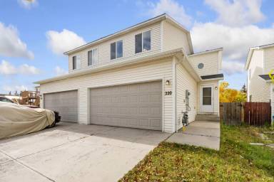 Main picture of 220 Patton Ave