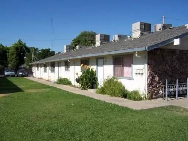 Main picture of 962 W 13th St