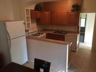 Main picture of 109 Dewitt Pl