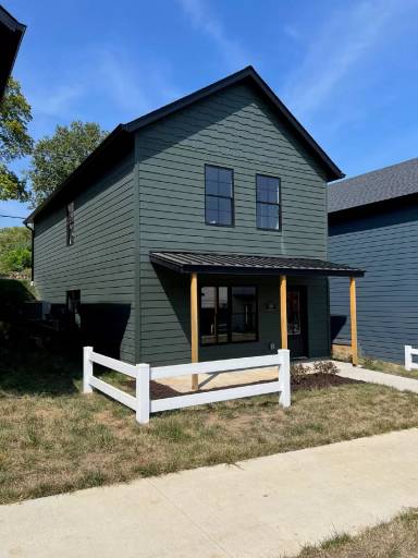 Main picture of 118 E Union St