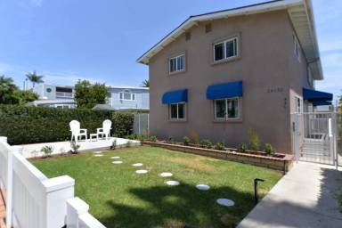 Main picture of 34036 Amber Lantern St