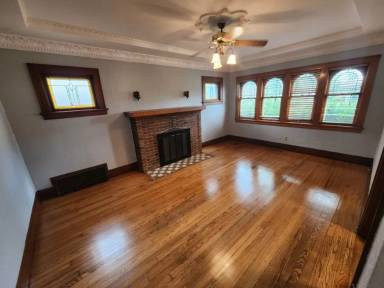 Main picture of 3527 N 56th St