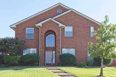 Main picture of 4416 Palmdale Dr