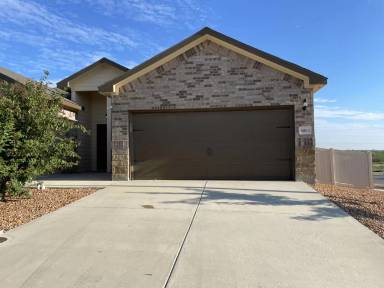 Main picture of 9229 Groff Lndg