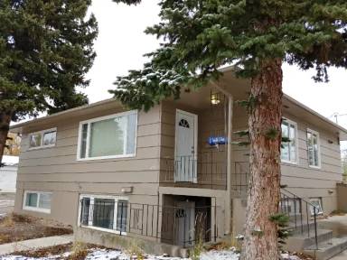 Main picture of 415 7th St S