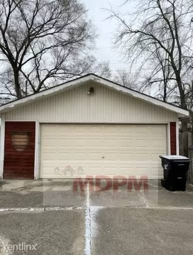 Main picture of 12682 Riad St