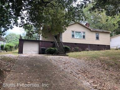 Main picture of 1938 Shade Ave