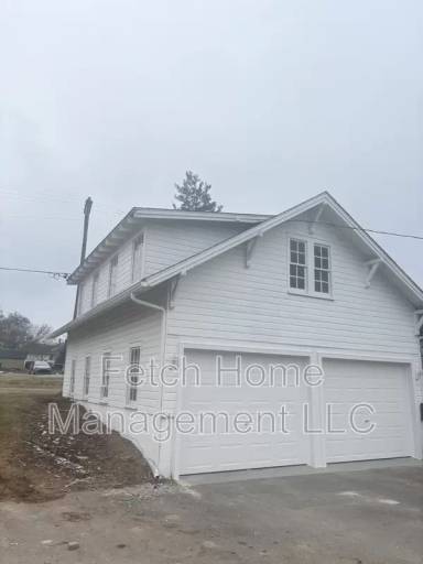 Main picture of 355 S Main St