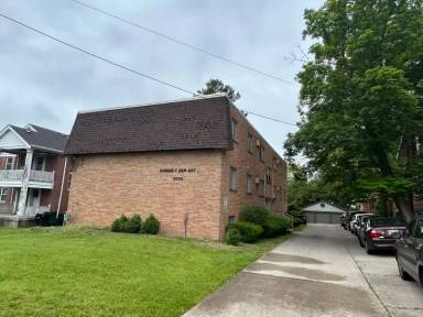 Main picture of 3006 Montana Ave