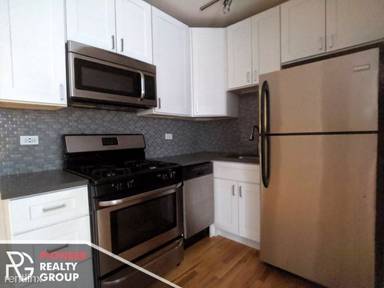 Main picture of 2420 N Kedzie Blvd