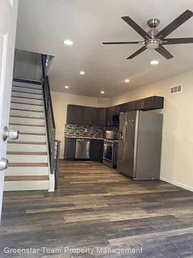 Main picture of 2212 N Sydenham St