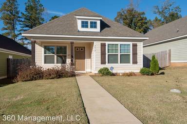 Main picture of 2419 Churchill Cir
