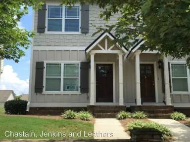 Main picture of 417 Whitehall Rd