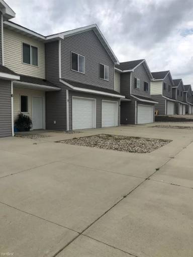 Main picture of Bunker Lane Townhomes