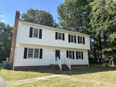 Main picture of 2302 Chowning Pl