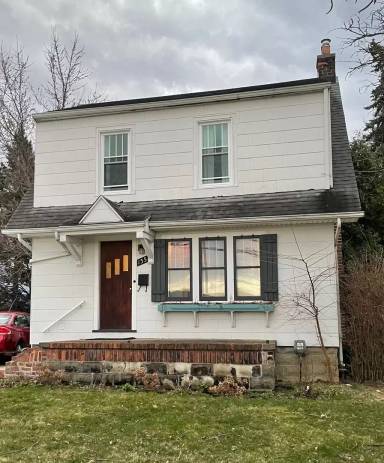 Main picture of 155 Broadacre Ave