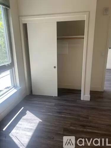 Main picture of 401 Derby Ave