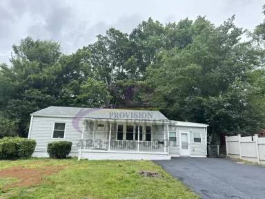 Main picture of 703 Emmett Ave NW