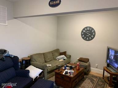 Main picture of 223 London St