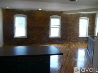 Main picture of 111 Terrace St
