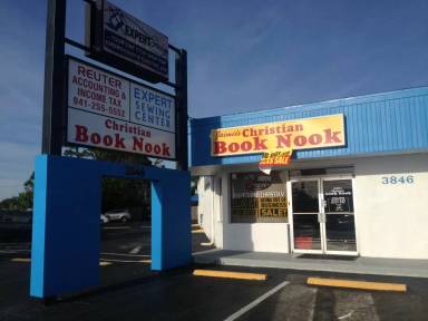 Main picture of 3486 Tamiami Trl