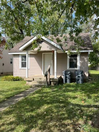 Main picture of 9012 W Cornbread Rd