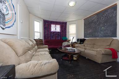 Main picture of 10 Royal St