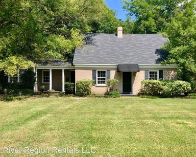 Main picture of 3215 Wellington Rd