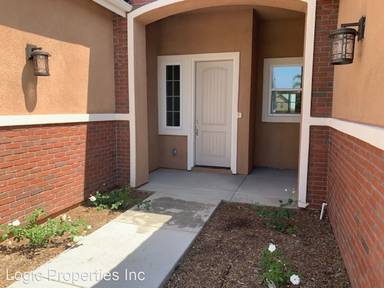 Main picture of 6908 Oleander Ave