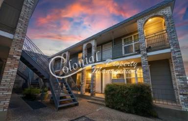 Main picture of 2205 Muroc St