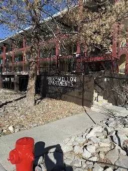 Main picture of 160 Park St