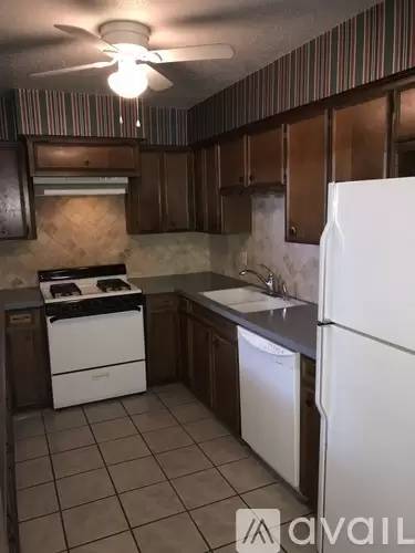 Main picture of 1904 Jupiter Rd