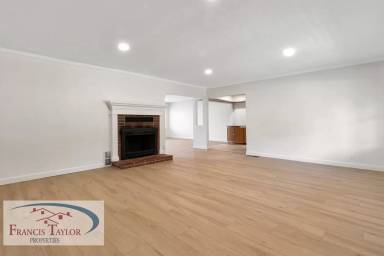 Main picture of 737 Chestnut St