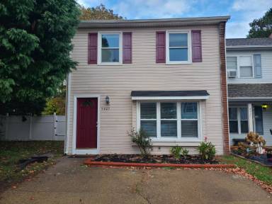Main picture of 5405 Grand Lake Cres