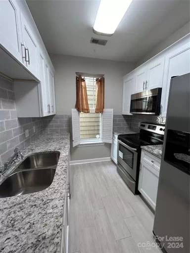 Main picture of 18605 Ruffner Dr