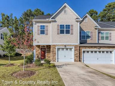 Main picture of 220 Churment Ct