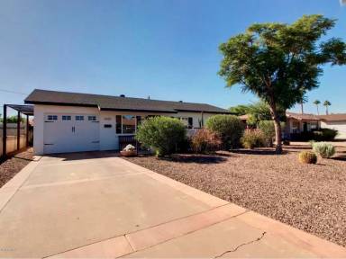 Main picture of 4425 E Glenrosa Ave