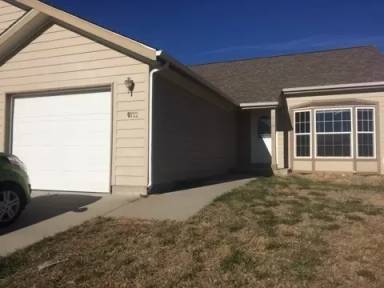 Main picture of 2204 Thompson Dr