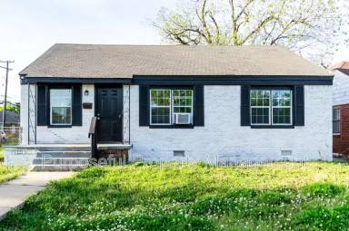 Main picture of 2201 NE 20th St