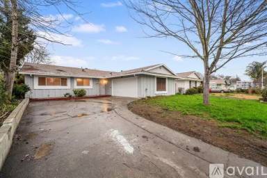 Main picture of 1125 W El Camino Ave