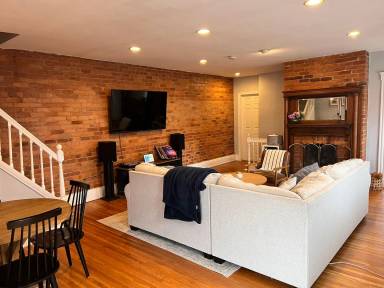 Main picture of 3539 Michigan Ave