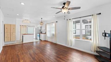 Main picture of 138 Paul St
